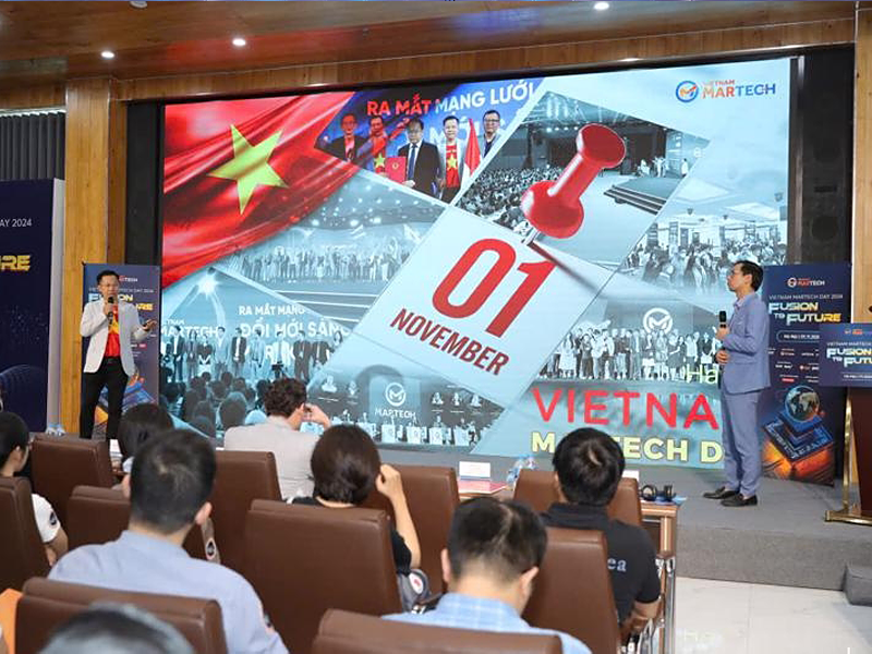 Ngày truyền thống 1/11 – Vietnam MarTech Day